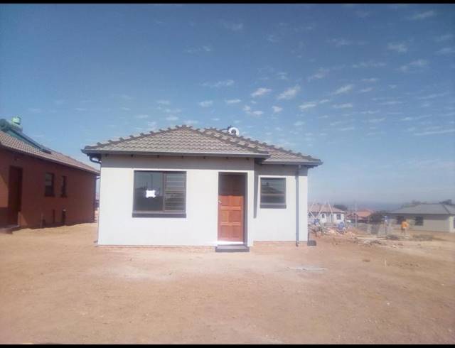 31 BEDROOM HOUSE FOR SALE IN SOSHANGUVE VV